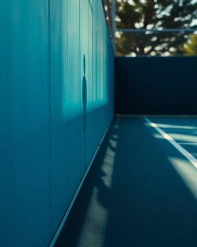 Play Wall Shots in Padel